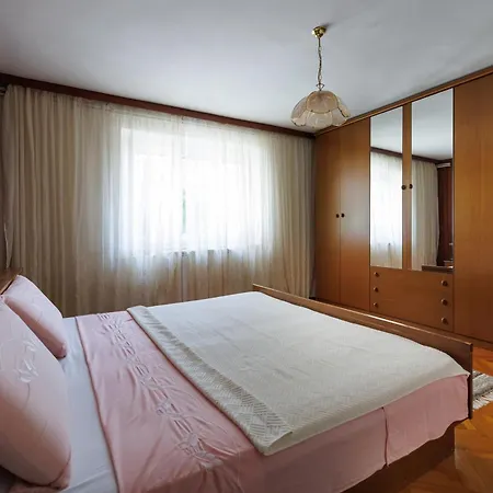 Apartment Kosic *